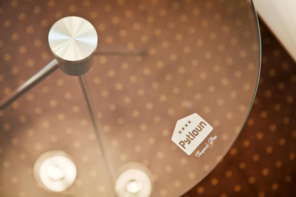 Pytloun Boutique Self Check-in